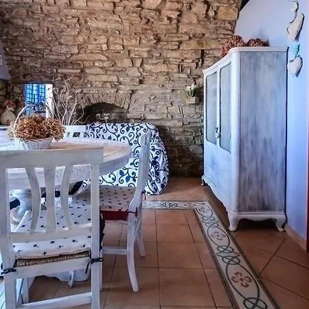 Guest house Magico Orizzonte 3*